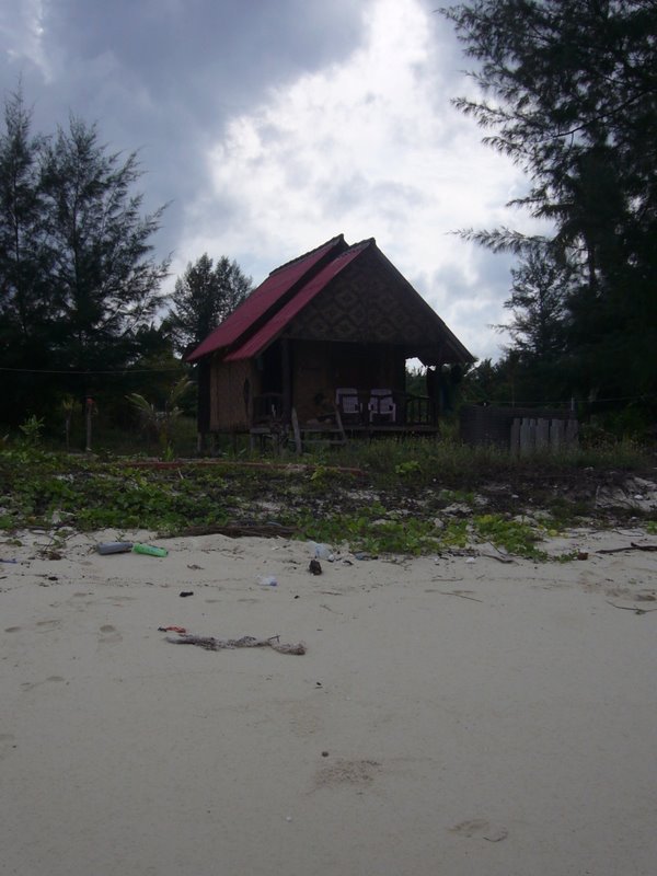 Travel - Thailand - Ko Lipe - Beach Hut Life